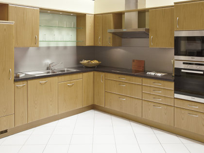 KITCHENS~328 / 德国高端橱柜品牌厨房场景 | 亚洲风格厨房 | 棕色调 | 厨柜布局=L型